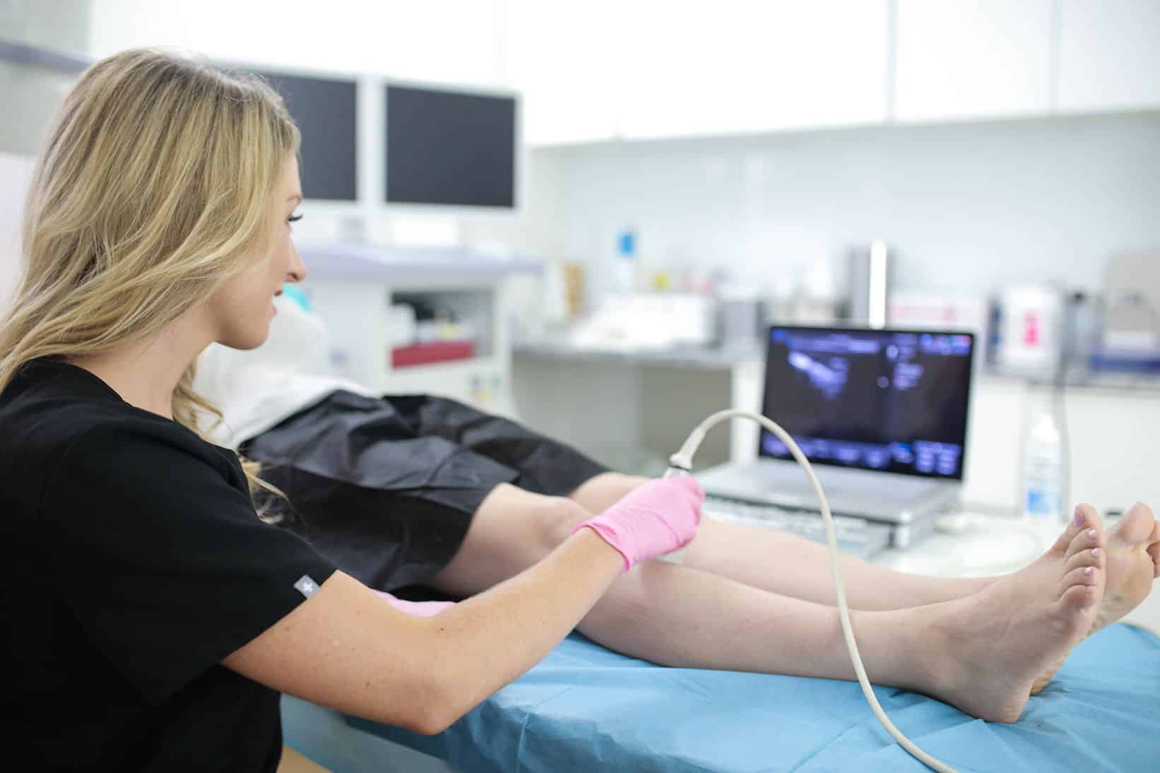 How can I get rid of varicose veins without surgery? Maryland Vein Center offers the latest minimally invasive vein treatments to remove your varicose veins and spider veins.
